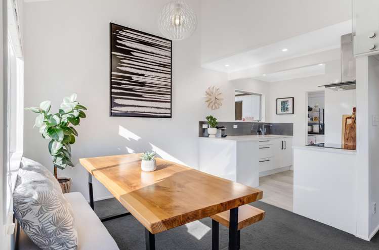 2/10 Trident Place Cockle Bay_9