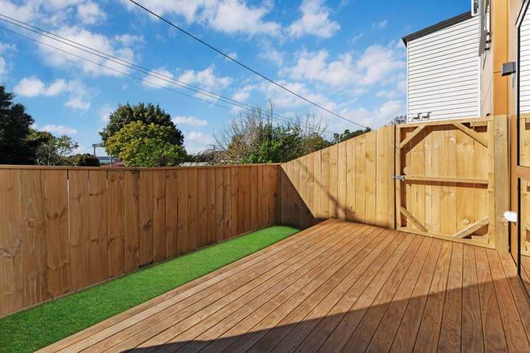 Lot 3/196 Royal Road Massey_7