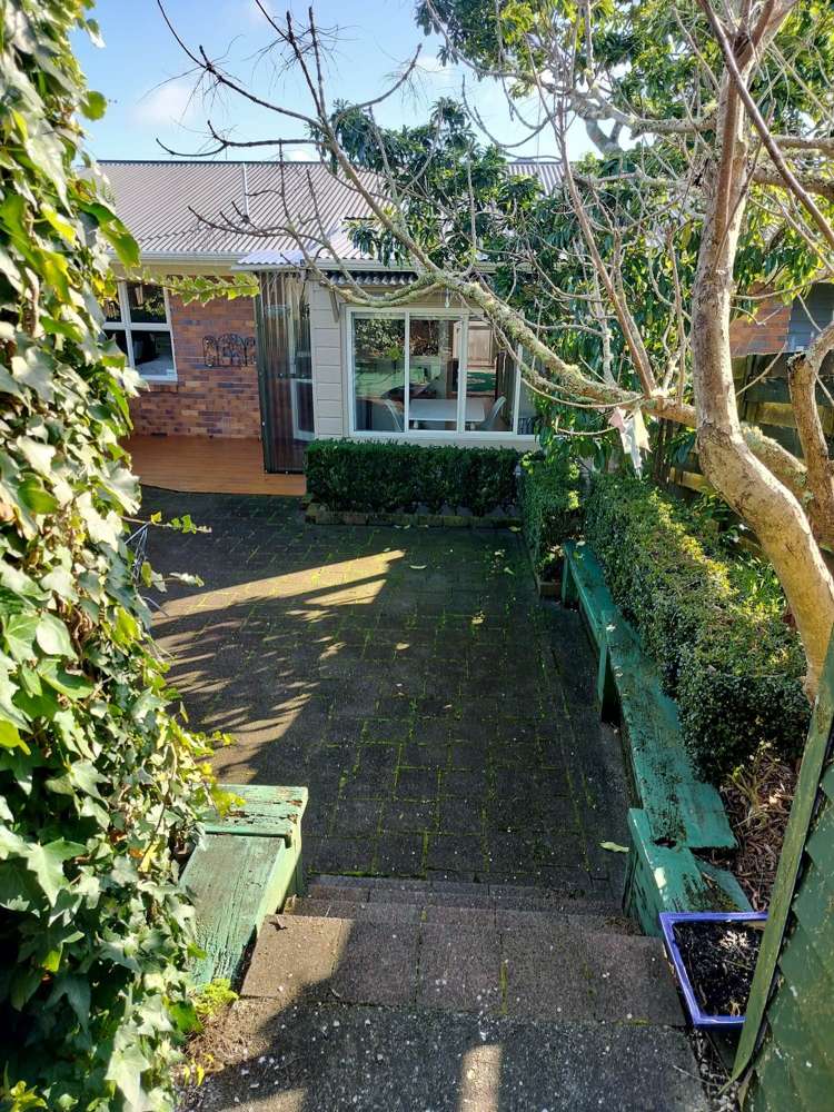 2/22 Alton Avenue Hillcrest_23