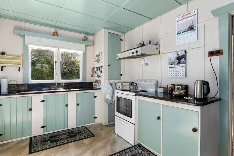 405 Pigeon Valley Road Wakefield_18