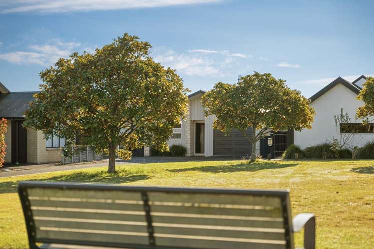 15 Capstan Close Pyes Pa_18