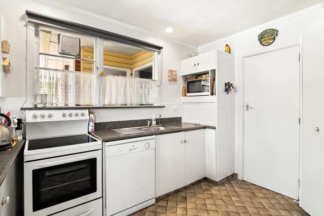 90A Main South Road Green Island_4