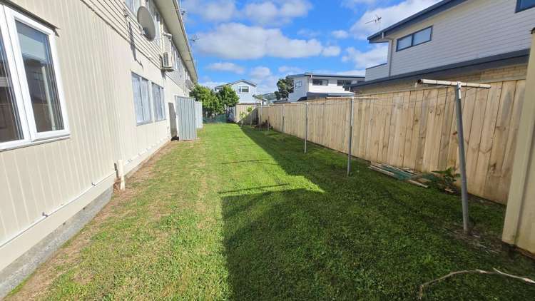  8/31 Tennyson Street Petone_13