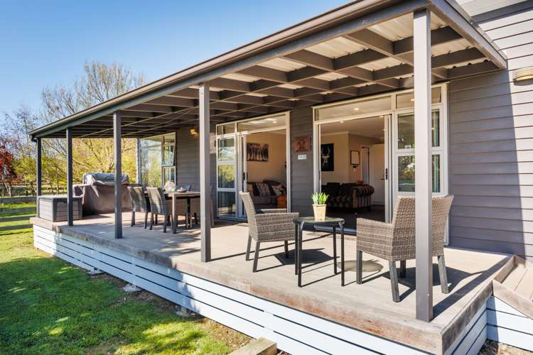 542 Kimbolton Road Feilding_19