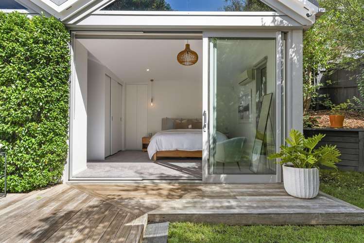 8A Apihai Street Orakei_11