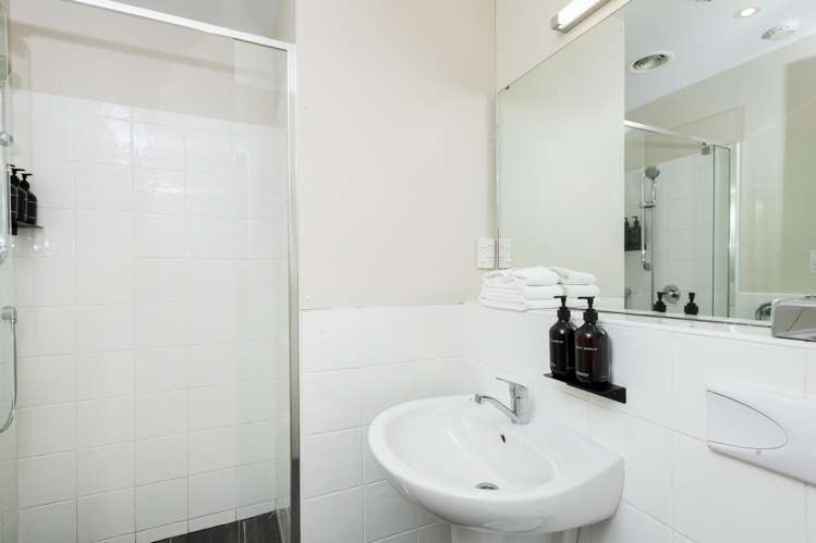 - 117/2 Reads Quay Gisborne_8