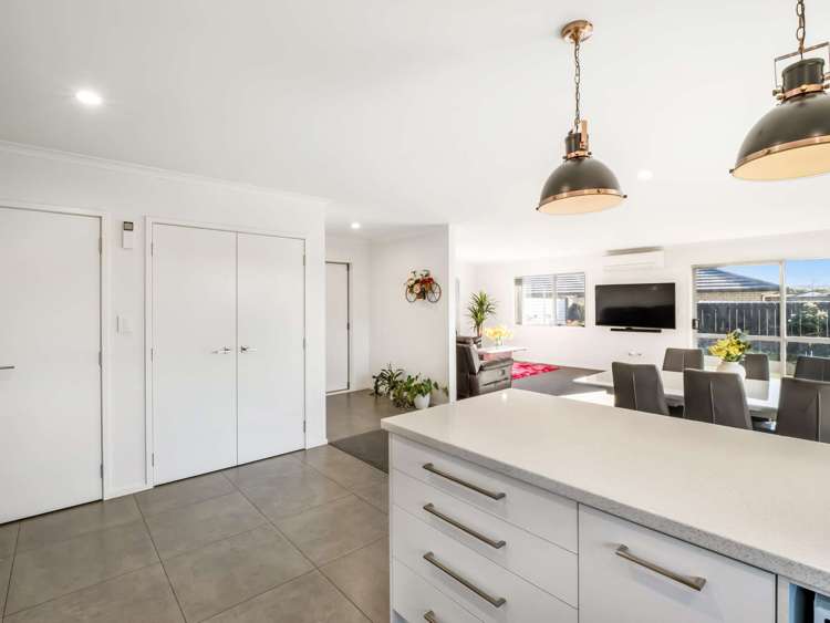 9 Magnolia Crescent Tawhero_5