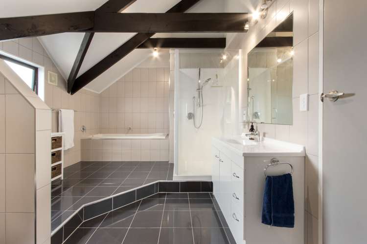 17 Cedar Road Te Awanga_11