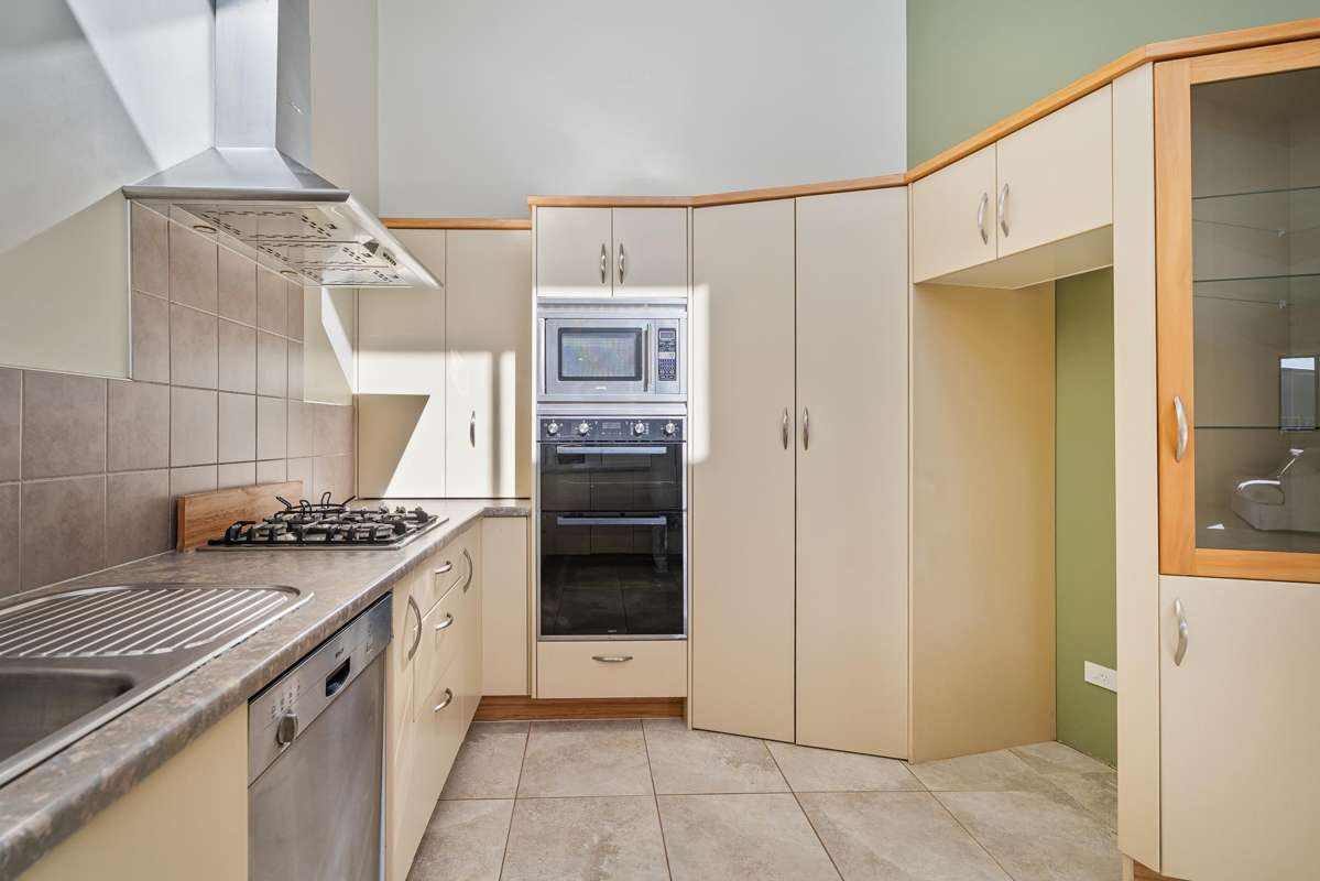 21 Charles Green Drive_1