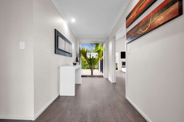 18 Reliance Crescent Beachlands_1