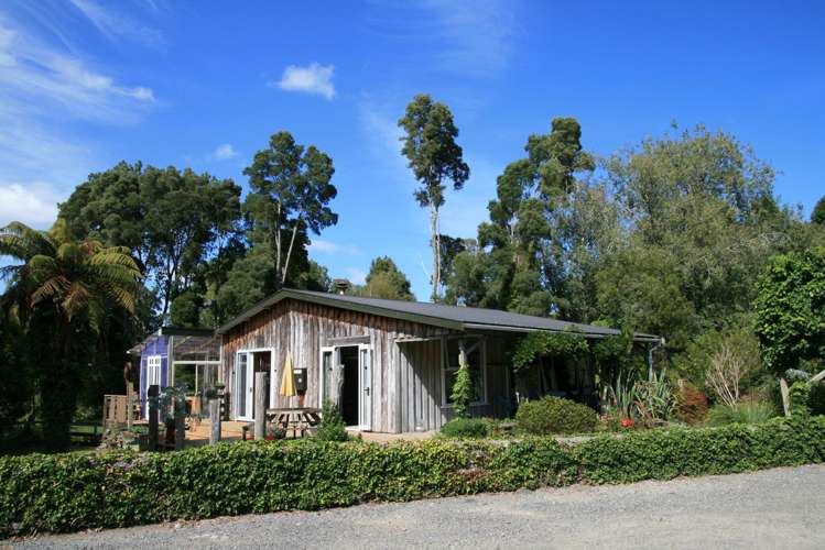 1653 Mokau Road Uruti_32