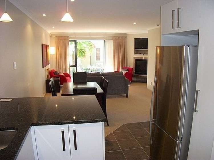 10c Sanctuary Cove Pauanui_10