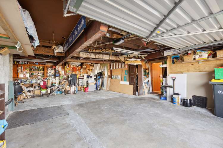 154 Easther Crescent Kew_17