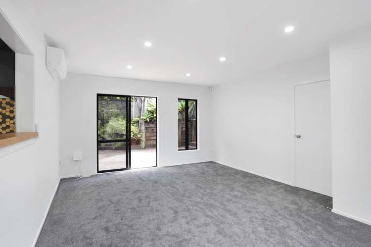 19 Warner Park Avenue Laingholm_14