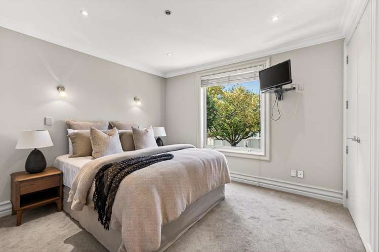 1B Tuhimata Street St Heliers_24