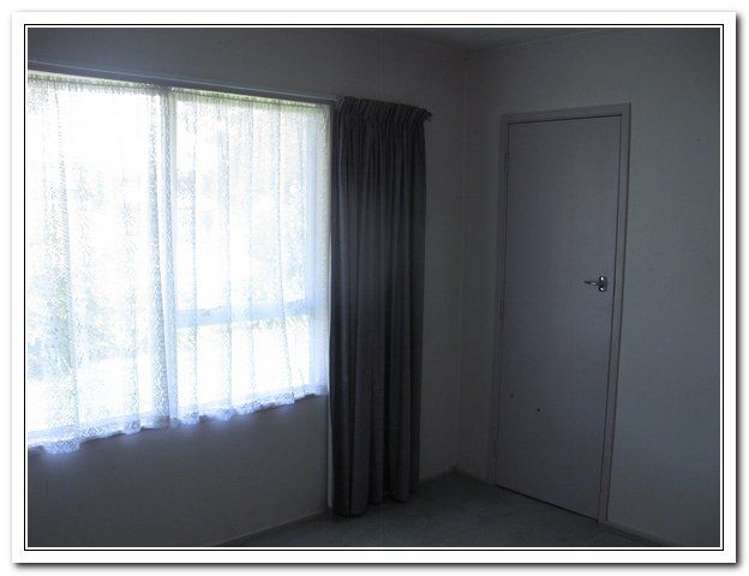 5 Leeds Place Solway_9