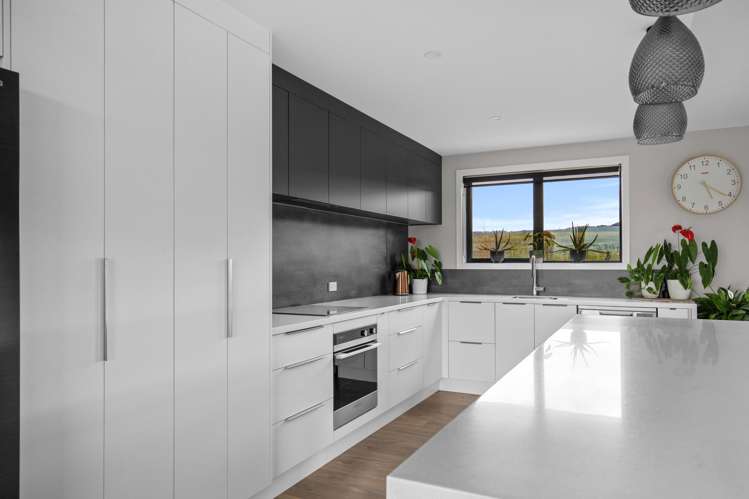 39 Kordia Way Waikerikeri_11