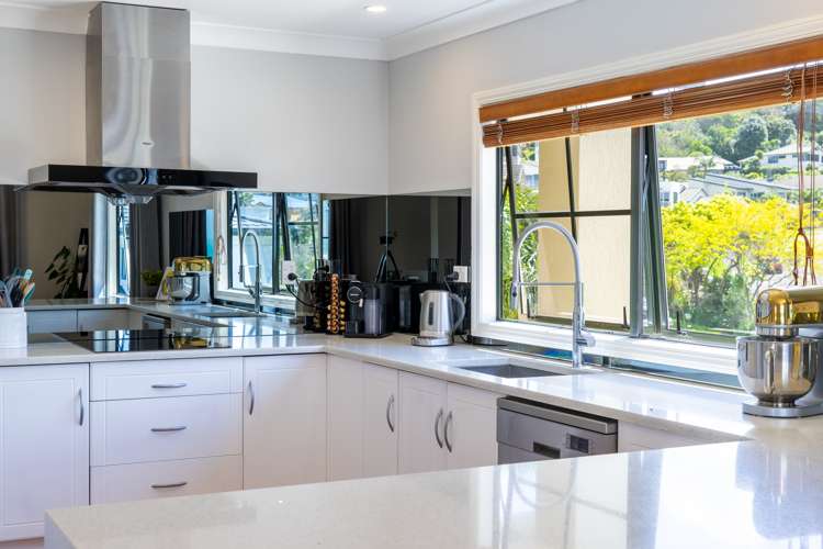 55 Waldorf Crescent Orewa_32