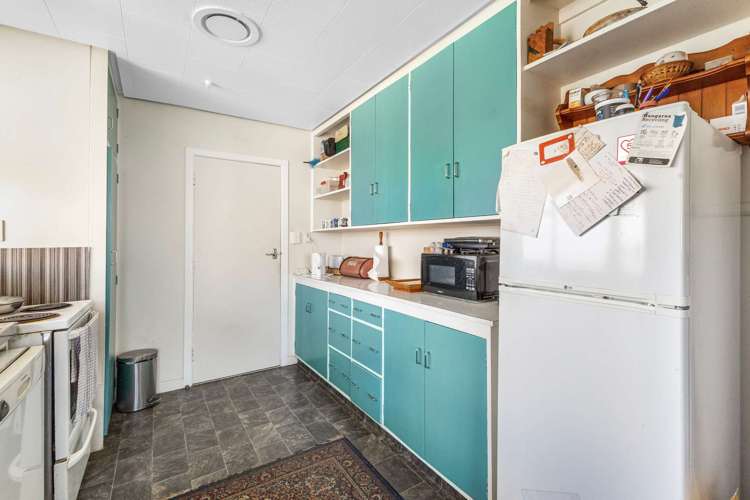 452 Ohangai Road Hawera_13