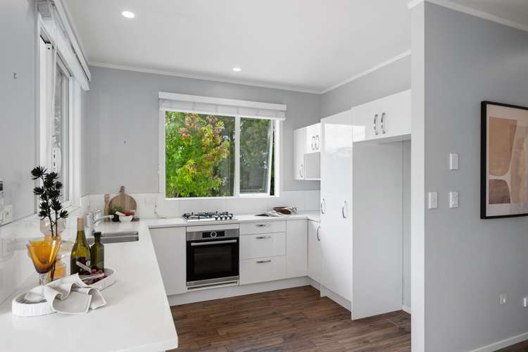 949 State Highway 16 Waimauku_18