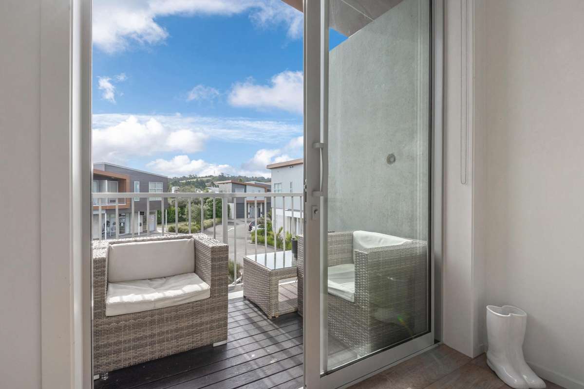 4B/18 Oteha Valley Road Extension_4