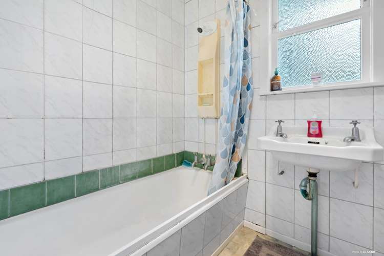 9a Short Street Papakura_7