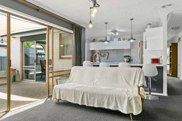 17 Macdonell Street Hilltop_13