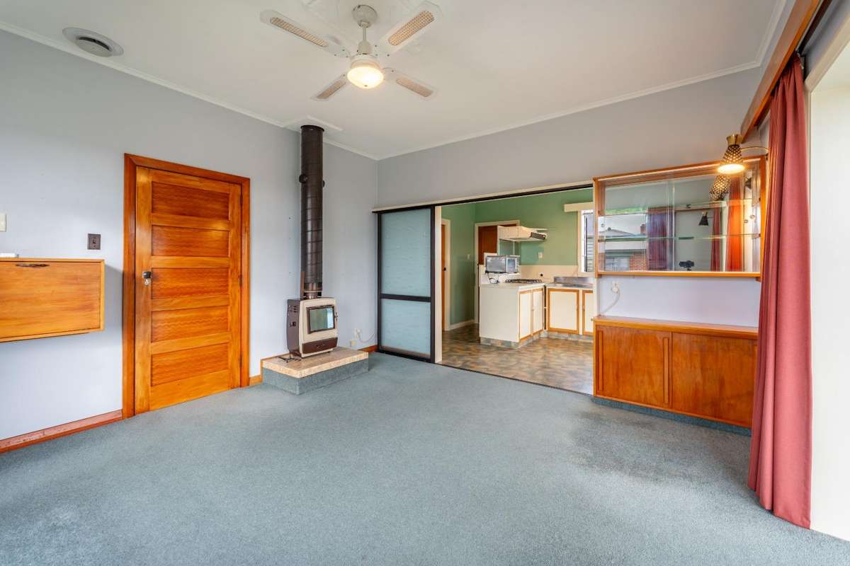 Charming Two-Bedroom Home 5
