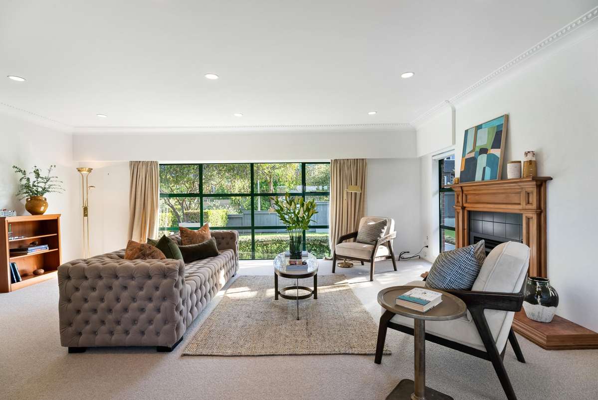 1 Hopkins Crescent_3