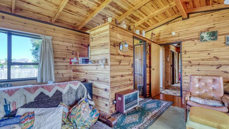 5 Marchant Road Hihi_5