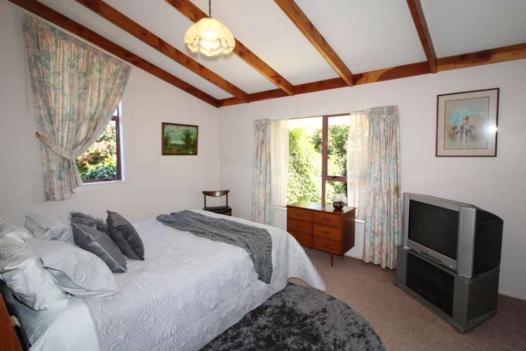 30 Charles Street Carterton_7