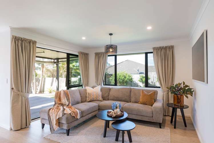 11 Spinnaker Point Paihia_12