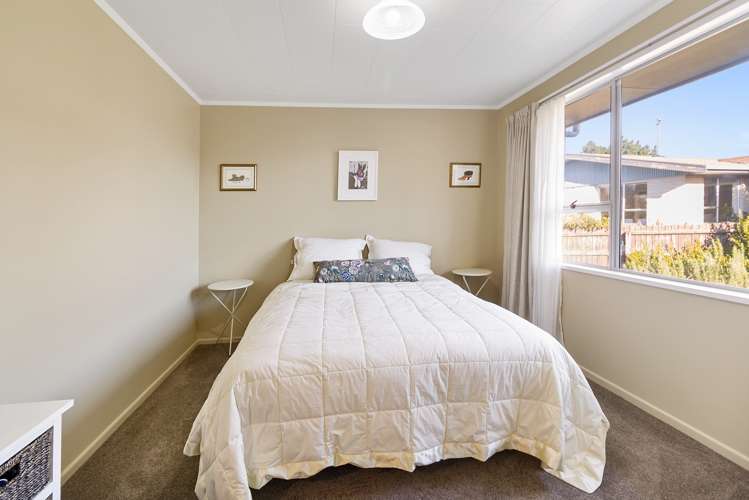 6 Oak Place Gleniti_8