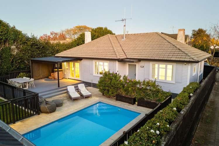 6 Strowan Avenue_0