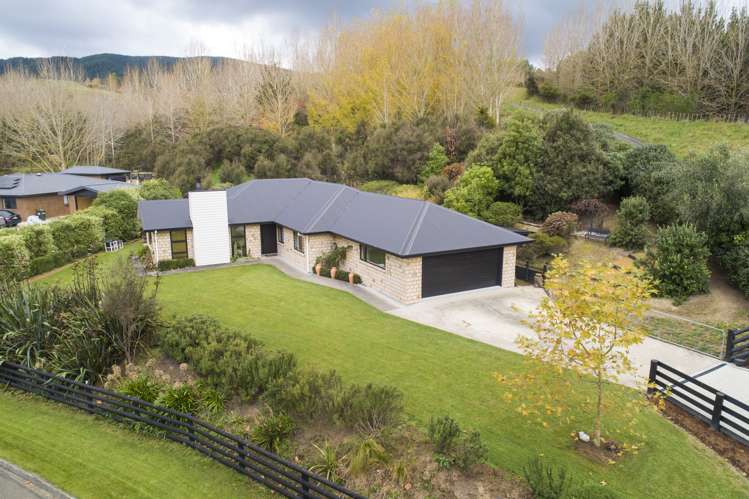 58 County Heights Drive Aokautere_13