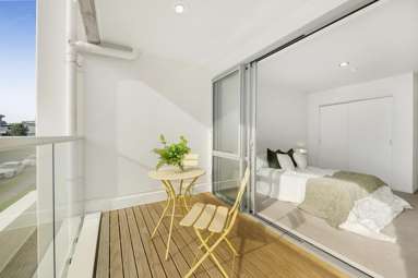 102/136 Stancombe Road_4