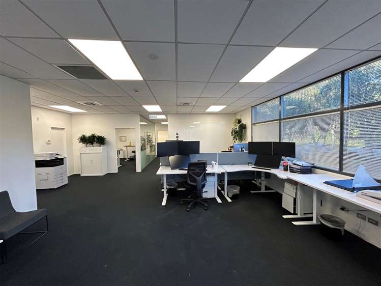 128 Hugo Johnston Drive Penrose_5