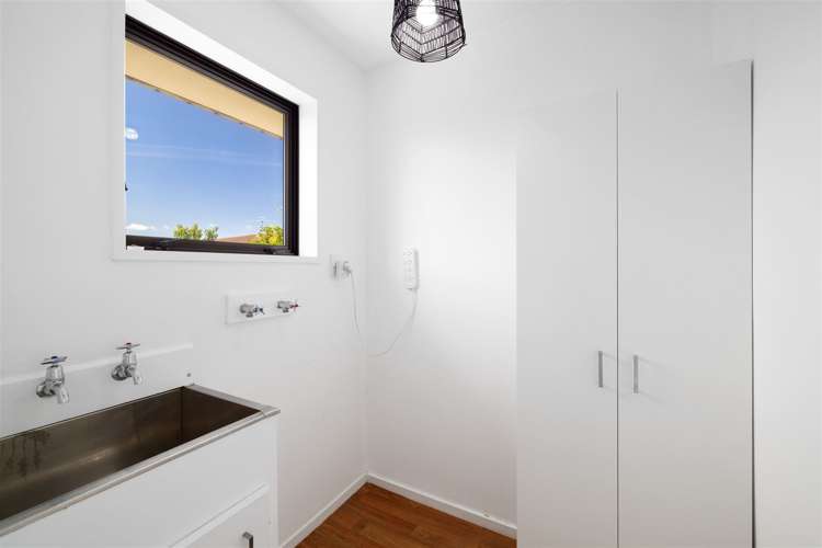 20 Sawtell Place Northcote_13