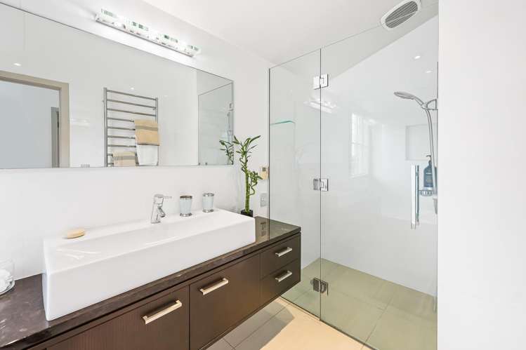 2 Clifton Road Hauraki_29