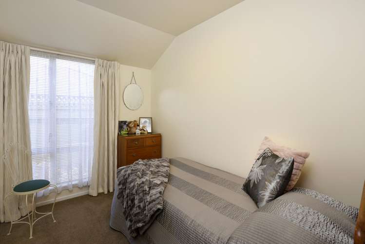 77 Kingsford Drive Stoke_11