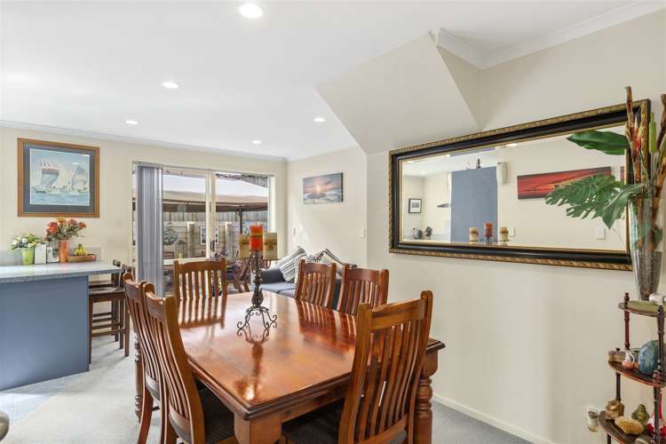 19 Toomer Place Beachlands_11