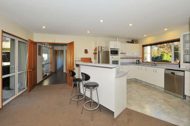 52 Regent'S Park Drive Casebrook_5
