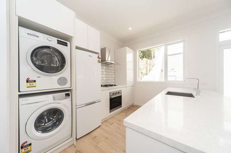 58 Mortimer Terrace Brooklyn_4