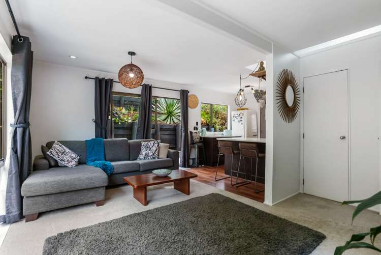 2/8 Park Hill Road Birkenhead_8