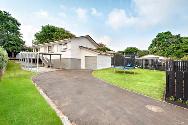 57 Riverside Drive Waiuku_1