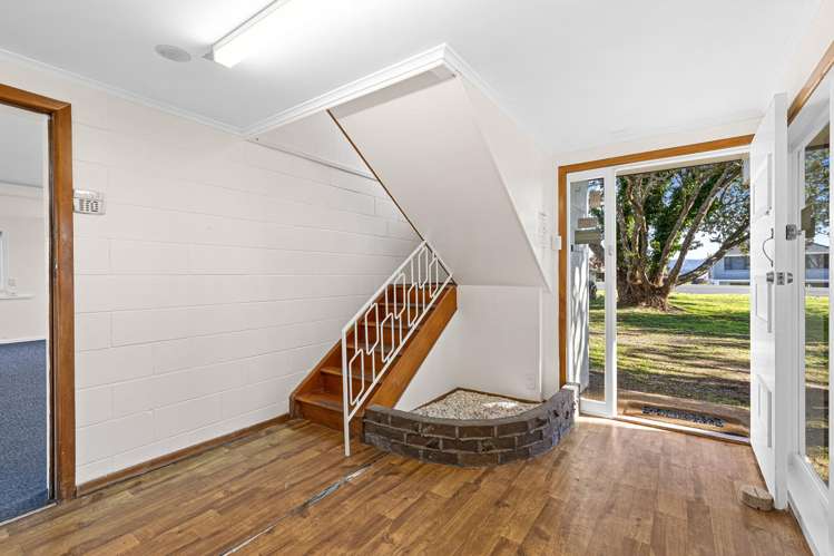 4257 Great North Road_3