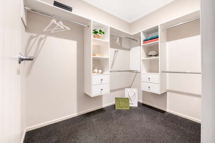 102 Barrington Drive Huntington_16