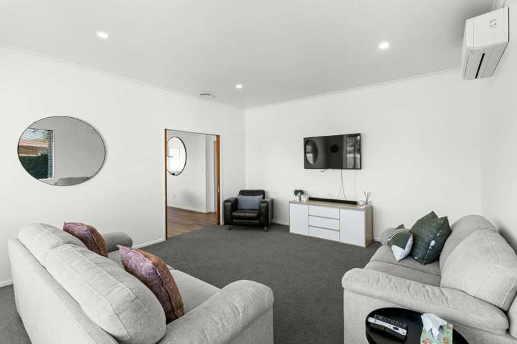 13 Burns Street Westown_9
