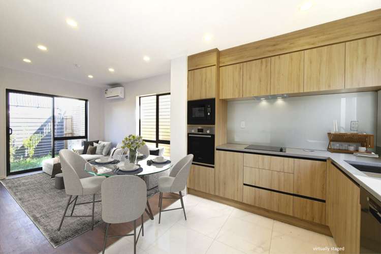 D/44 Cyclarama Crescent_0