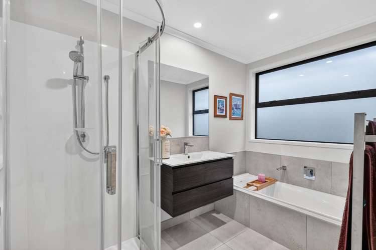 20 Maanihi Drive Rototuna North_13